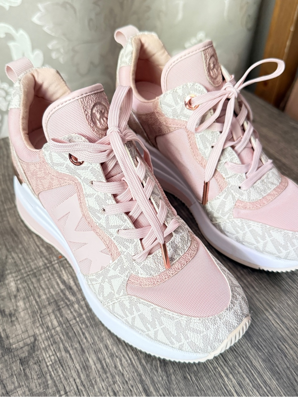 Michael Kors Georgie Trainer Pink & White Sneakers US 5M